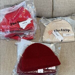 Kids Ribbed Beanie - Red and Cream